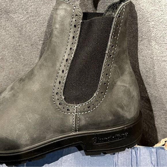 Blundstone Women’s High Top Boots Rustic Black Size 6.5 US - Picture 9 of 17